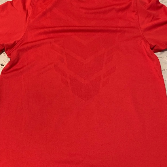 Manchester United mens’ jersey - Picture 4 of 5